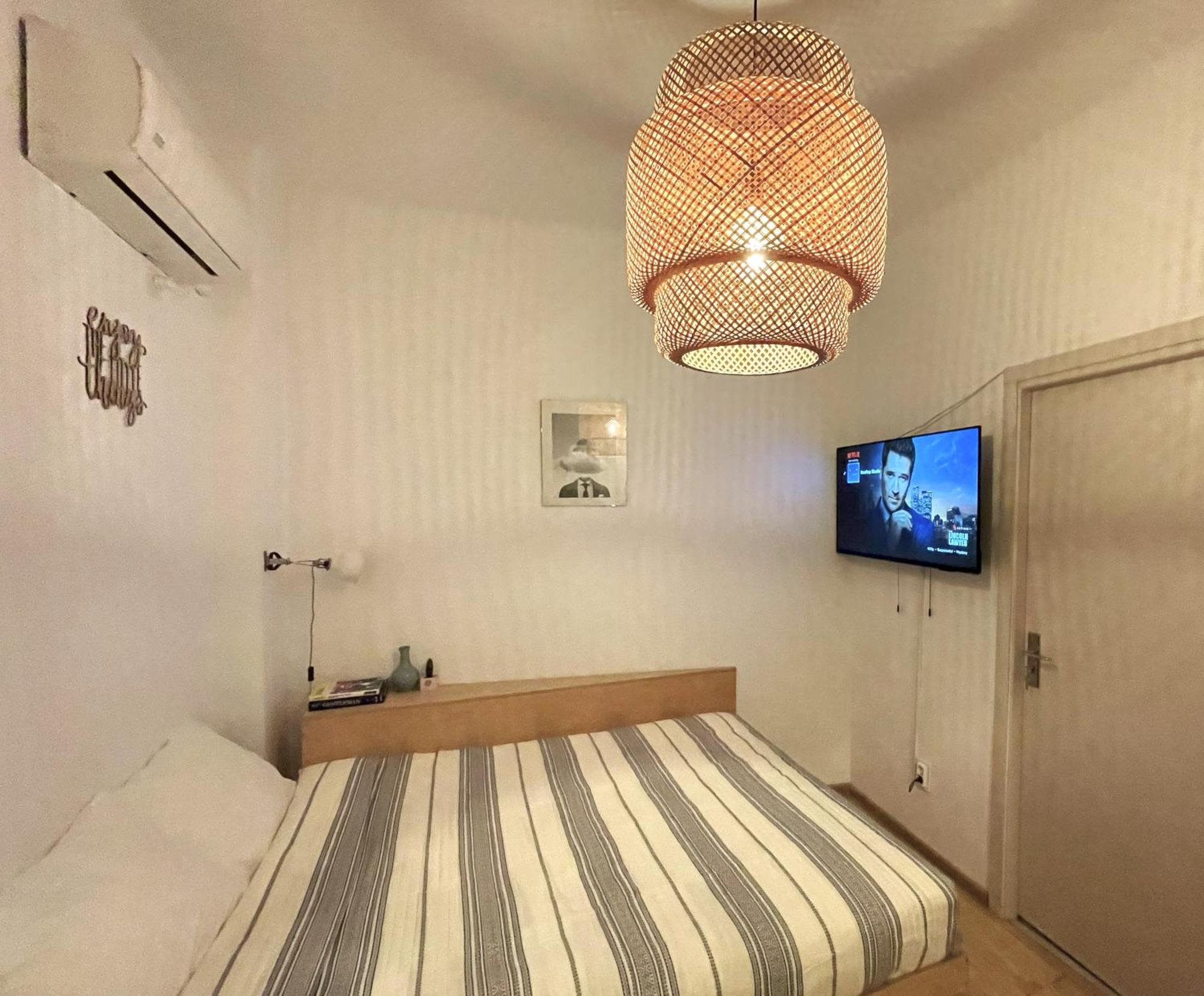 Rooftop Studio In The Heart Of Bucharest W Netflix ภายนอก รูปภาพ